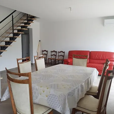 Gite Paisible Renove Hagetmau Exterior photo