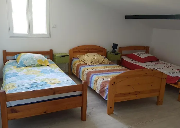 Gite Paisible Renove